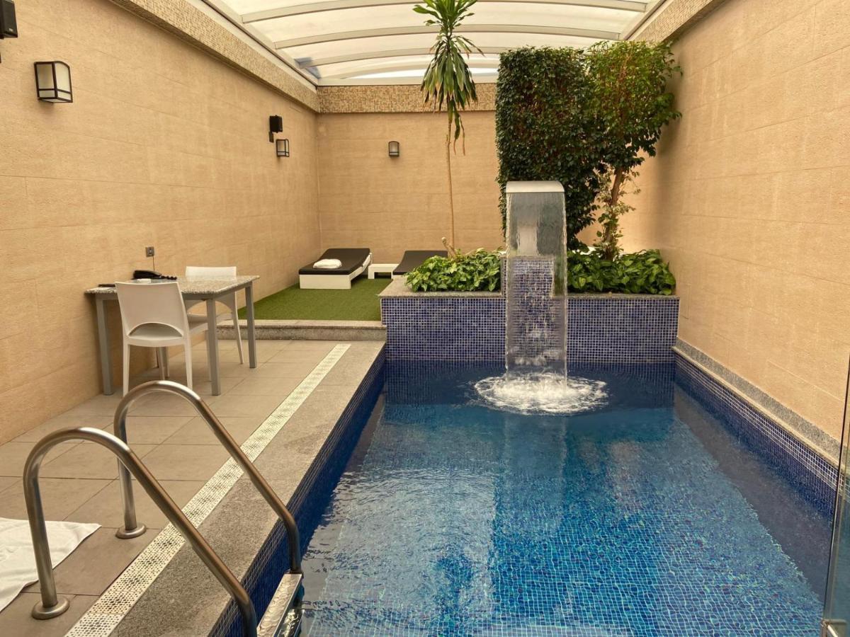 Zouk Hotel (Adults Only) Alcalá de Henares Eksteriør billede