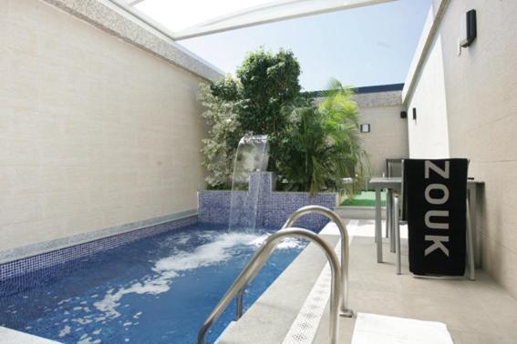 Zouk Hotel (Adults Only) Alcalá de Henares Eksteriør billede